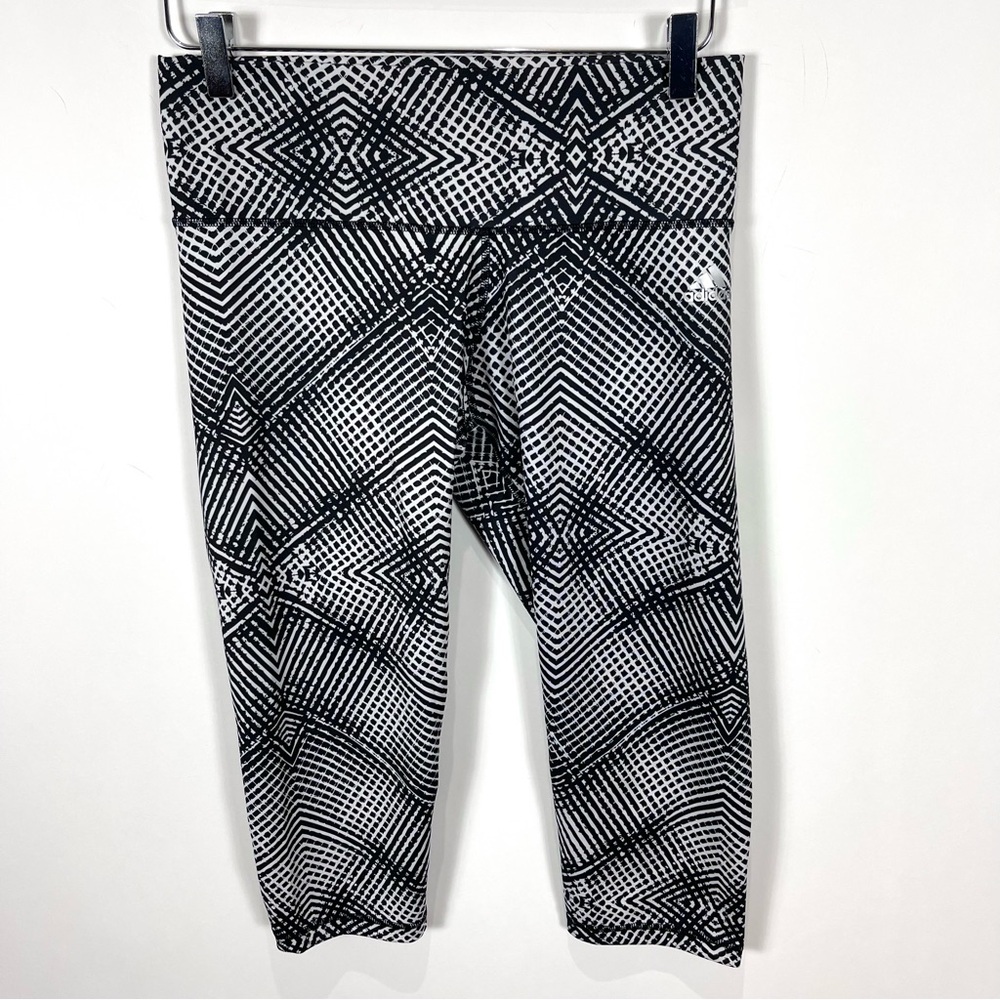 Adidas Climalite geometric croppedleggings